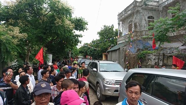  Không khí háo hức chờ đợi hiếm thấy ở Đồng Tâm. 