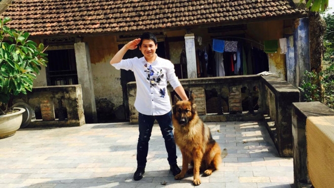 Trong Tan va nhung vat nuoi hang nghin USD tai biet thu nha vuon hinh anh 2