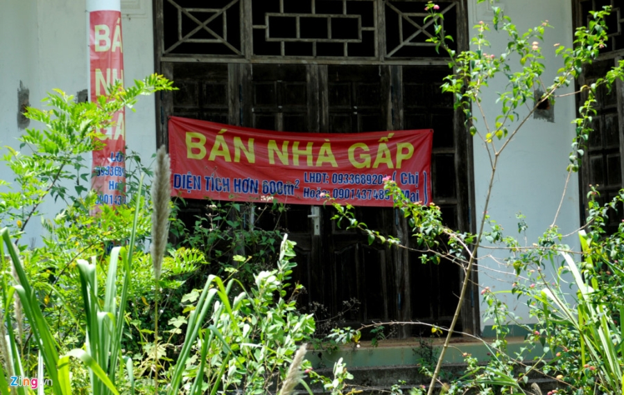 Co dai phu kin hang loat biet thu bo hoang o Kon Tum hinh anh 8