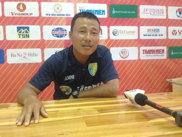 VFF yeu cau Thanh Hoa giai trinh vu HLV doa cat gan cau thu U15 Ha Noi hinh anh 1