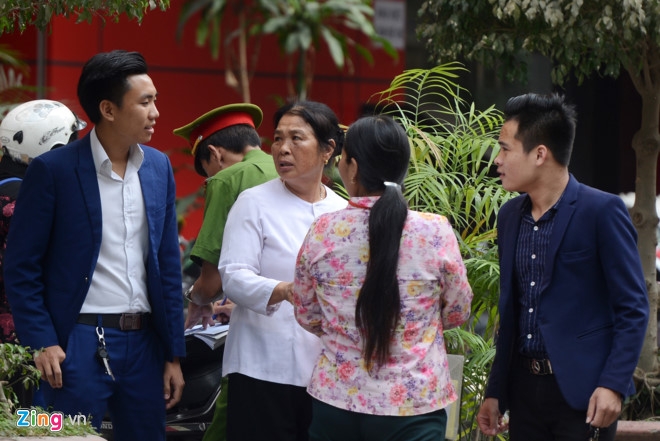 Dan dieu dung, Thien Ngoc Minh Uy 'bien hinh' thanh Nha Khac Lam? hinh anh 1