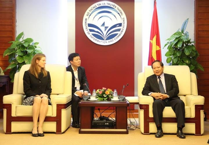 facebook cam ket xoa bo tai khoan gia mao lanh dao cap cao viet nam hinh anh 1