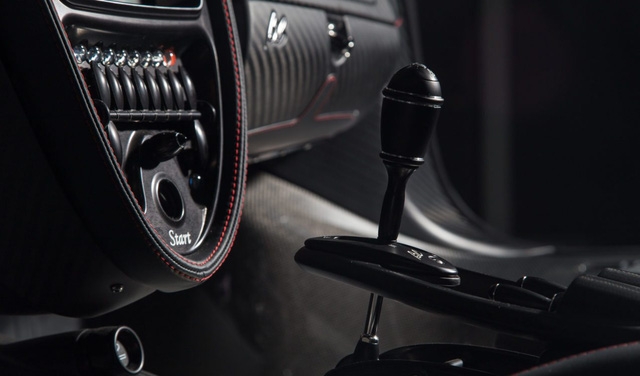 Hàng hiếm Pagani Huayra BC đầu tiên đặt chân đến Mỹ - Ảnh 10.