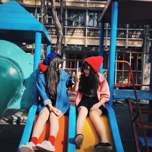'Tuổi thơ dữ dội' nhiều thế hệ Việt gây xúc động khắp Facebook - ảnh 7