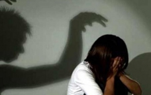 Kết quả hình ảnh cho Bảo vệ trường bị tình nghi dâm ô học sinh tiểu học