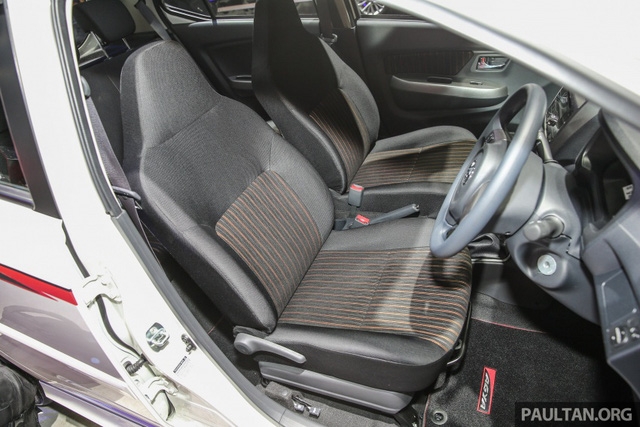 Cận cảnh cặp đôi xe siêu rẻ, giá chưa đến 200 triệu Đồng, của Toyota - Ảnh 13.
