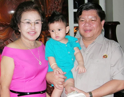chuyen 2 sao viet tung la 