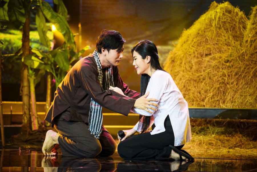 Uyen Trang loi nguoc dong thanh cong nho hit cua Phi Nhung hinh anh 3
