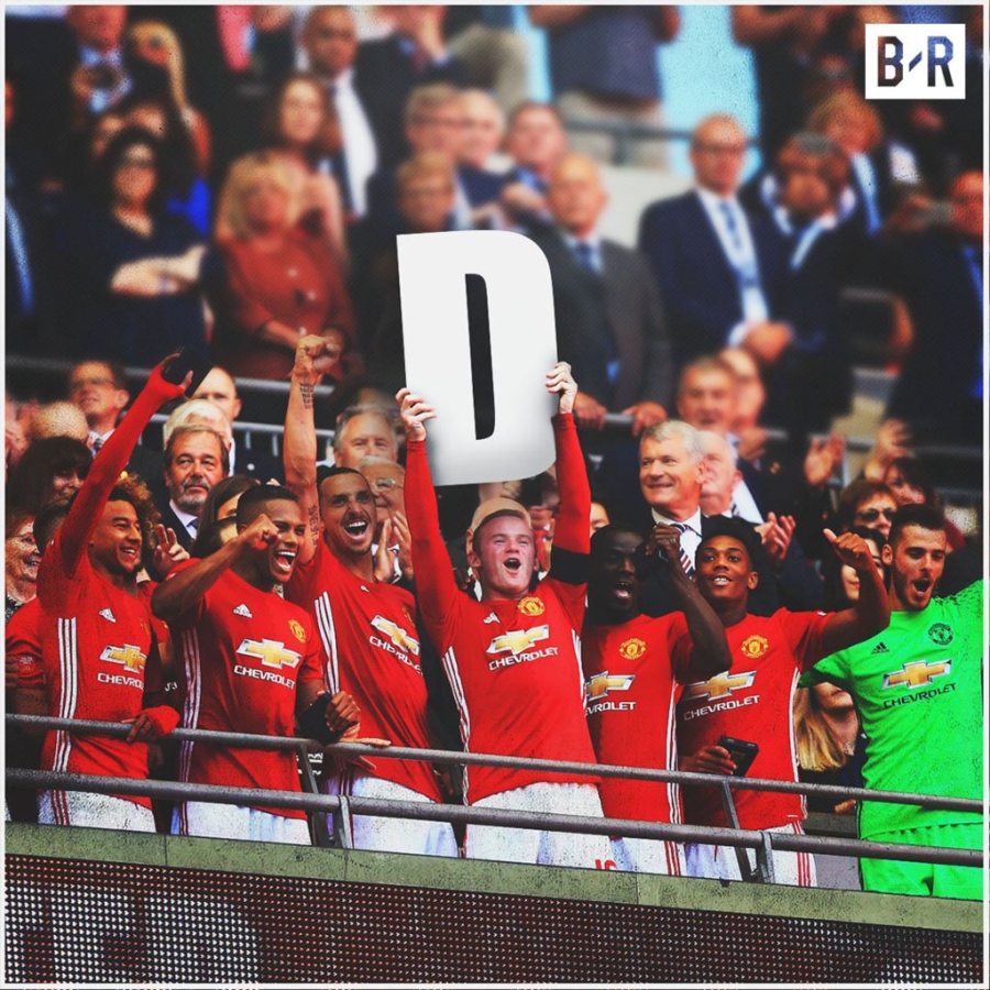 Anh che Mourinho tu ung cu lam trung ve MU hinh anh 3
