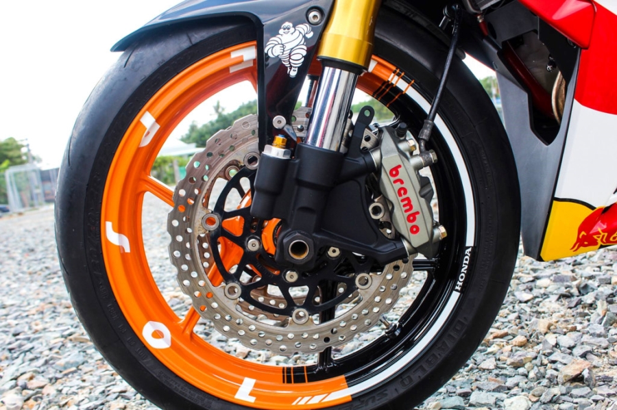 Honda Winner 150 do do choi khung cua biker Tay Ninh hinh anh 3