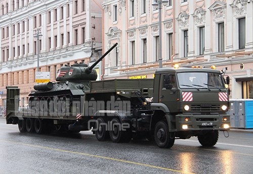 Nga diễn tập chuẩn bị cho lễ duyệt binh Ngày Chiến thắng tại Moscow - Ảnh 2.