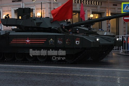 Nga diễn tập chuẩn bị cho lễ duyệt binh Ngày Chiến thắng tại Moscow - Ảnh 4.