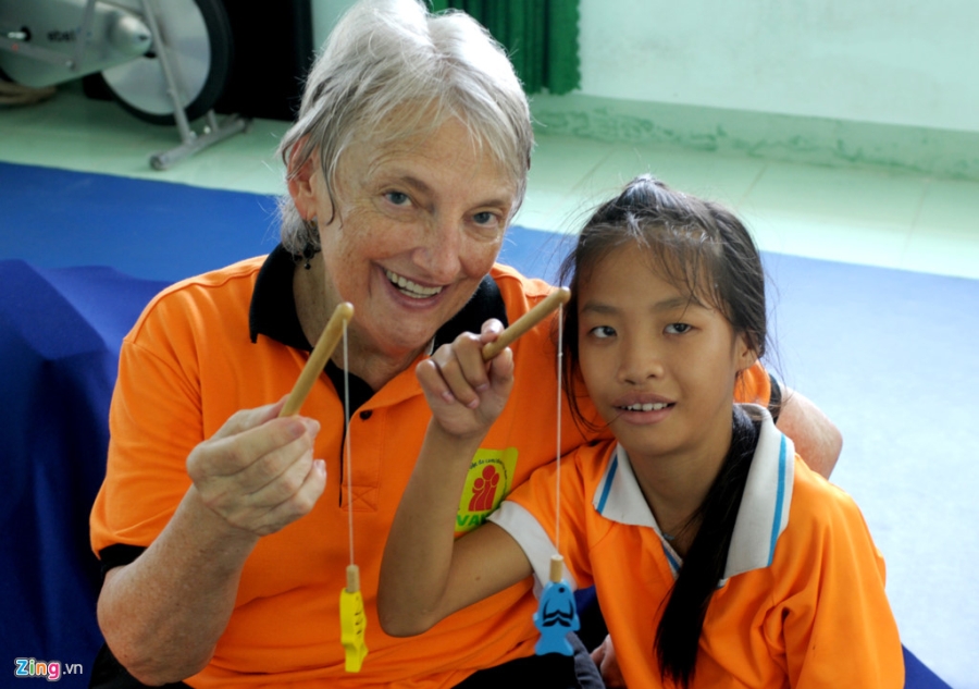 Tam long thien nguyen cua vo chong bac si My hinh anh 7