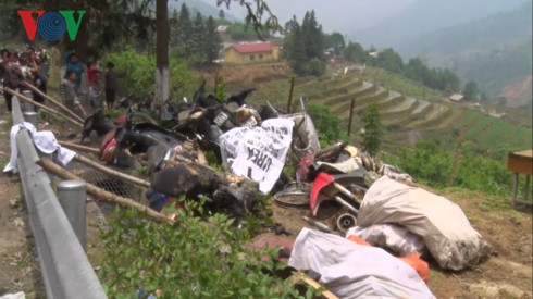 lao cai chay nha tren quoc lo 4d di sa pa giao thong un tac hinh 4