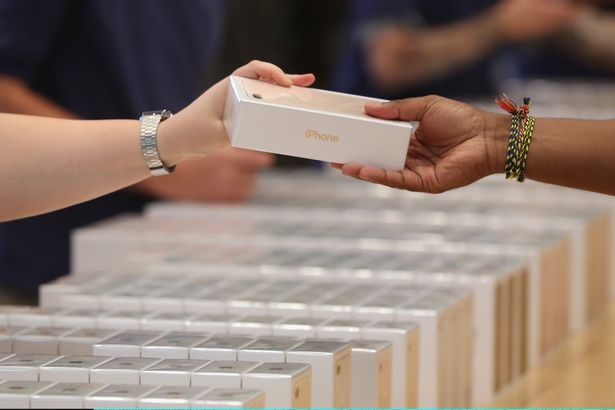 Smartphone o dau re nhat the gioi? hinh anh 1