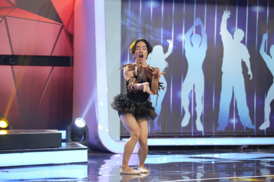Tran Thanh lo lang cho su an nguy cua nguoi bi an hinh anh 12