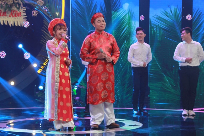 Mỹ Tâm thị phạm cách hát hit Hồ Ngọc Hà theo kiểu... Bolero - Ảnh 6.