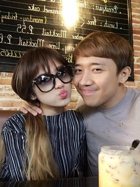 Tin tức showbiz, tin tức giải trí, tin tức sao Việt, tin tức giải trí trong ngày, Đàm Vĩnh Hưng, Hồ Ngọc Hà, Sống chung với mẹ chồng, Hoài Anh