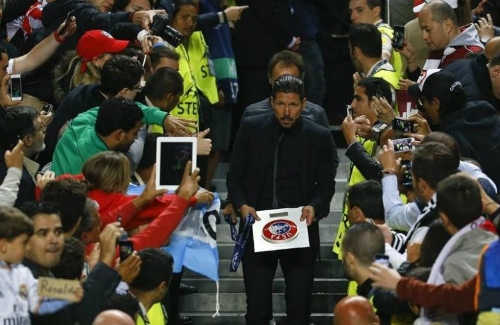 simeone-atletico-chuyen-tinh-toi-doan-ket-1