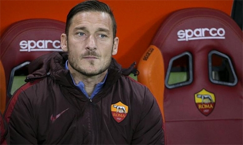 totti-lam-giam-doc-as-roma-tu-mua-giai-2017-2018