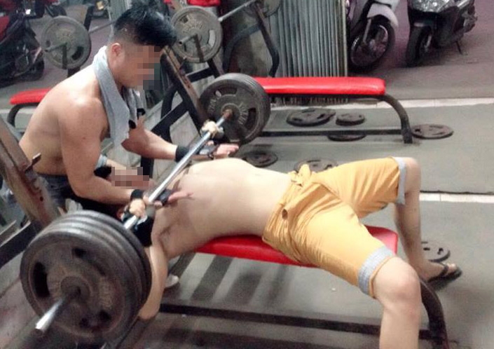 Gym, Góc khuất nghề, HLV thể hình