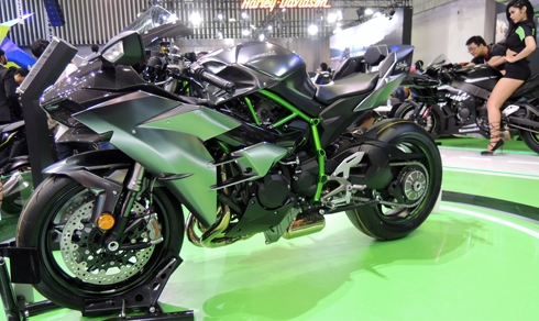 kawasaki-ninja-h2-carbon-doc-nhat-viet-nam-page-2