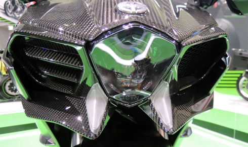 kawasaki-ninja-h2-carbon-doc-nhat-viet-nam-page-2-7