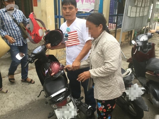 Bình Dương: Nữ quái 70 tuổi chuyên giật vé số người nghèo bằng chiêu giả từ thiện sa lưới - Ảnh 1. Bình Dương: Nữ quái 70 tuổi chuyên giật vé số người nghèo bằng chiêu giả từ thiện sa lưới - Ảnh 1.