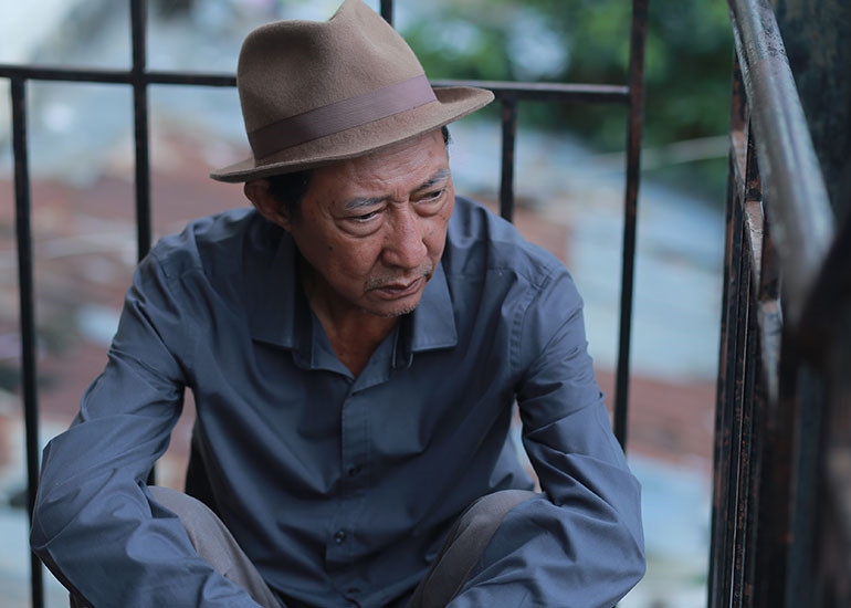 ‘Co can nha nam nghe nang mua’: Khuc hat ru con dai 30 nam hinh anh 3
