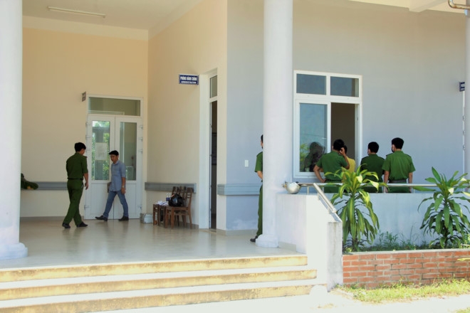 Pham nhan chet nghi do that co tu van o trai giam hinh anh 1