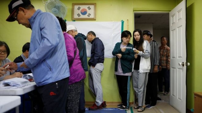 bầu cử tổng thống, tổng thống Hàn Quốc, bỏ phiếu, Moon Jae-in, Park Geun-hye