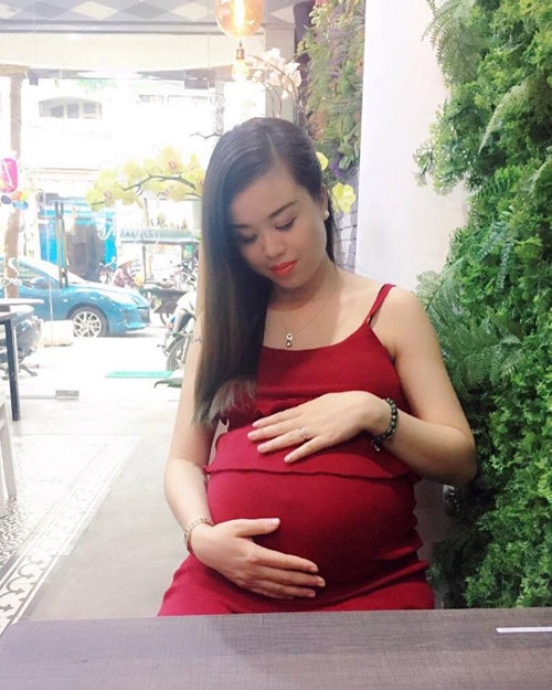 sau man cau hon dinh dam, cuoc song bim sua cua nu tiep vien hang khong gio ra sao? - 5