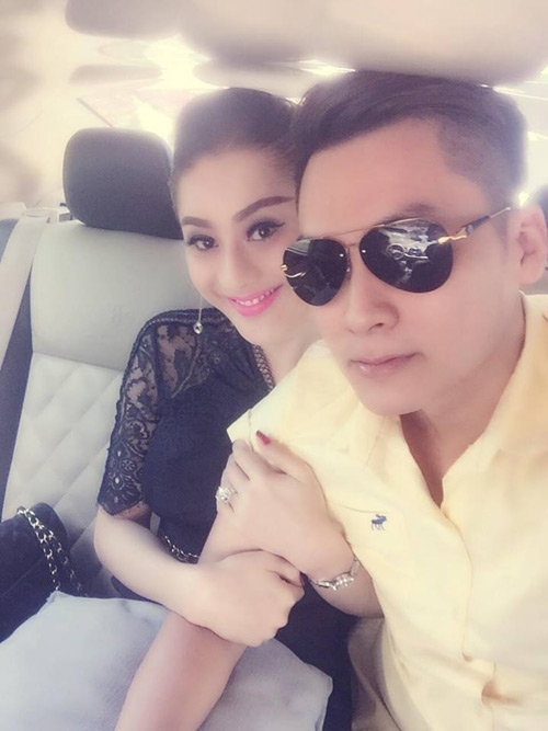 to mo dien mao khi ve ra mat nha chong cua lam khanh chi hinh anh 5