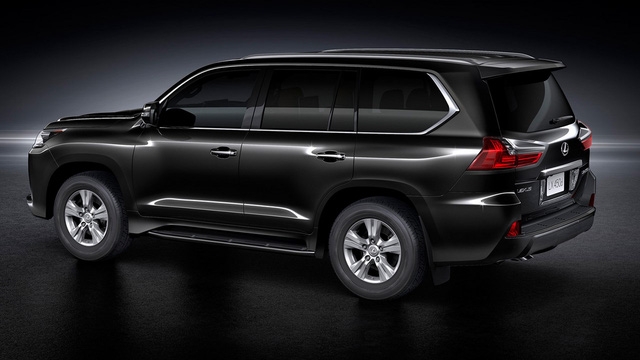 Chuyên cơ mặt đất Lexus LX450d 2017 không có ở Việt Nam được chốt giá từ 8,1 tỷ Đồng - Ảnh 5.