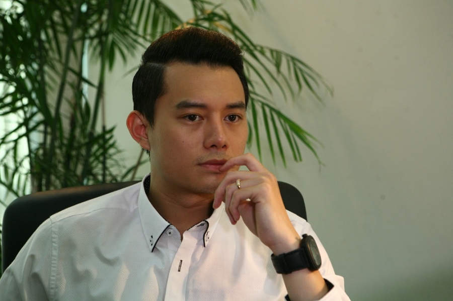 Nhung vai dien mo nhat trong 'Song chung voi me chong' hinh anh 3