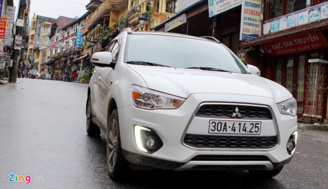 5 mau xe hoi e nhat Viet Nam trong thang 4 hinh anh 6