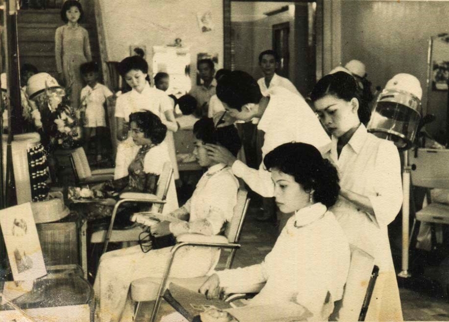 Làng cắt tóc Kim Liên, thời bao cấp, làm đẹp, thợ cắt tóc
