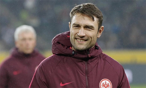 tro-ly-hlv-tai-bundesliga-duoi-bat-ke-cuop-tien-o-cay-atm