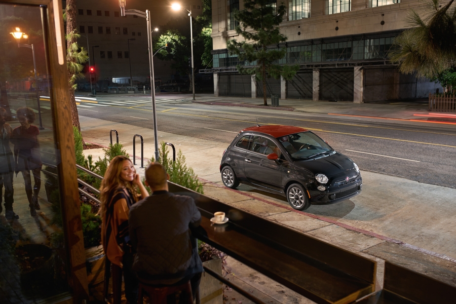 Fiat 500 2017 đẹp hơn, nhiều gói trang bị hơn