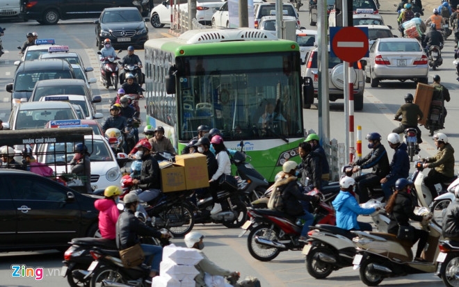 Buyt nhanh 'lang phi' 50% thoi gian di chuyen hinh anh 2
