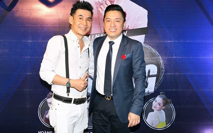 mac-chong-cu-co-bo-moi-phi-thanh-van-van-vui-ve-di-nghe-nhac-2