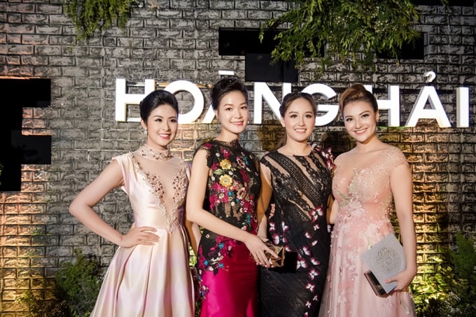 dan-sao-den-xem-show-cua-ntk-hoang-hai-5