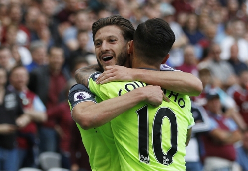 liverpool-de-bep-west-ham-chi-cach-top-4-mot-tran-thang