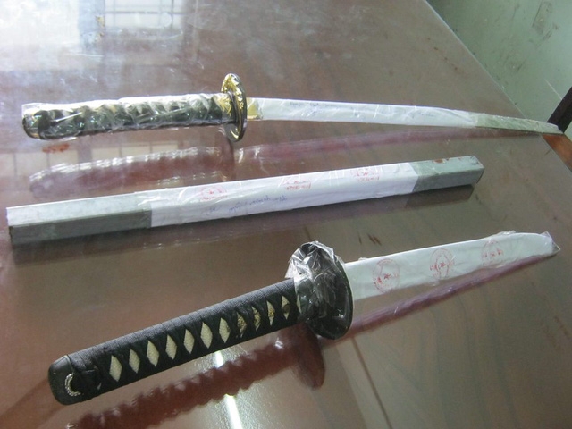 Hung khí công an thu giữ