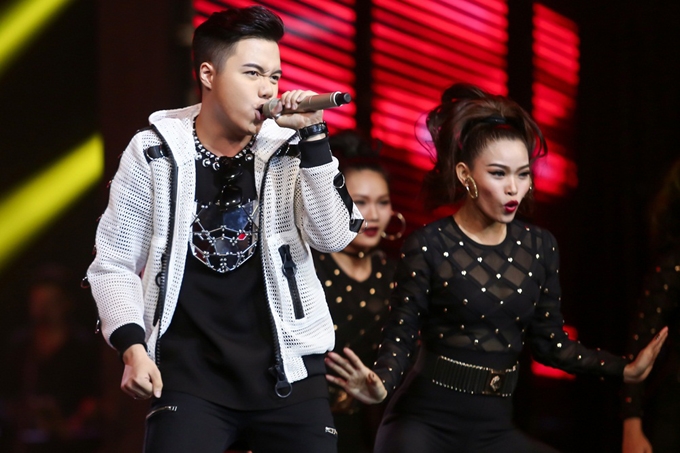 giong-ca-phi-gioi-tinh-bi-loai-khoi-the-voice-2017-3