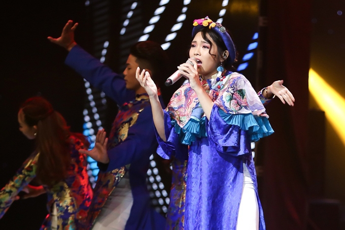 giong-ca-phi-gioi-tinh-bi-loai-khoi-the-voice-2017-8