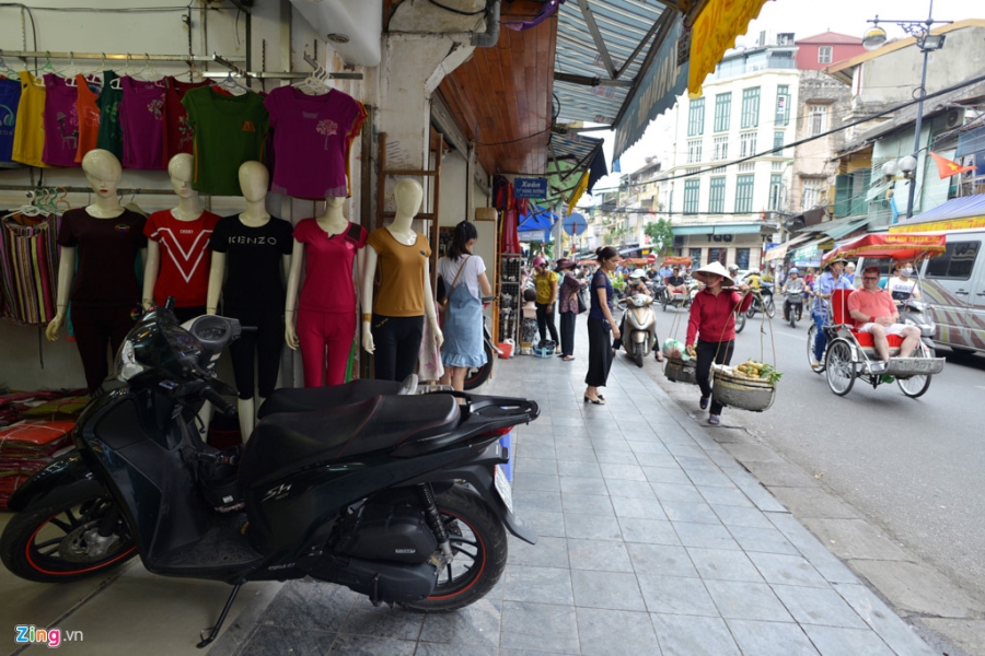 Via he Ha Noi sau 2 thang ra quan don dep hinh anh 5