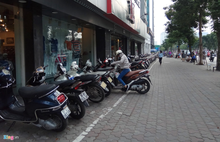 Via he Ha Noi sau 2 thang ra quan don dep hinh anh 11