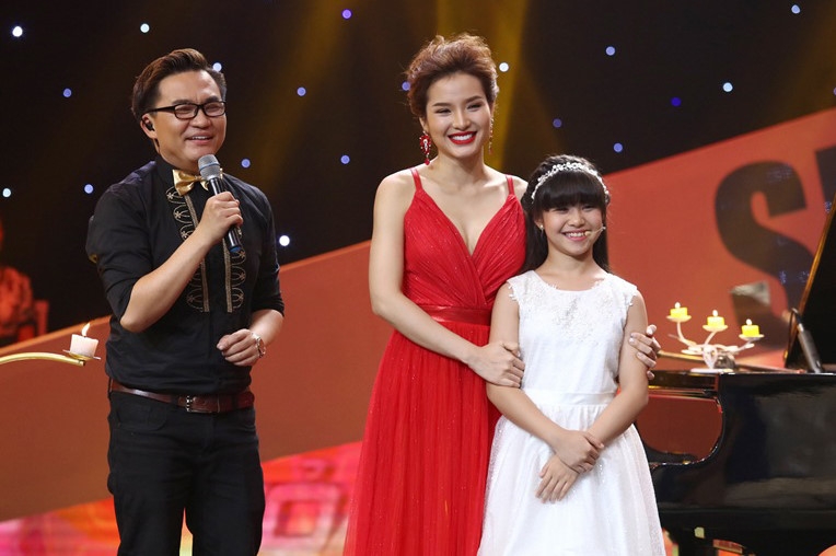 Viet Huong phan khich khi nghe tien dao Phan Thanh Binh hat Bolero hinh anh 5