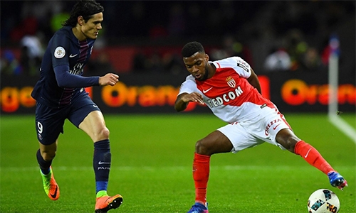 hlv-cua-psg-nhan-thua-monaco-trong-cuoc-dua-vo-dich
